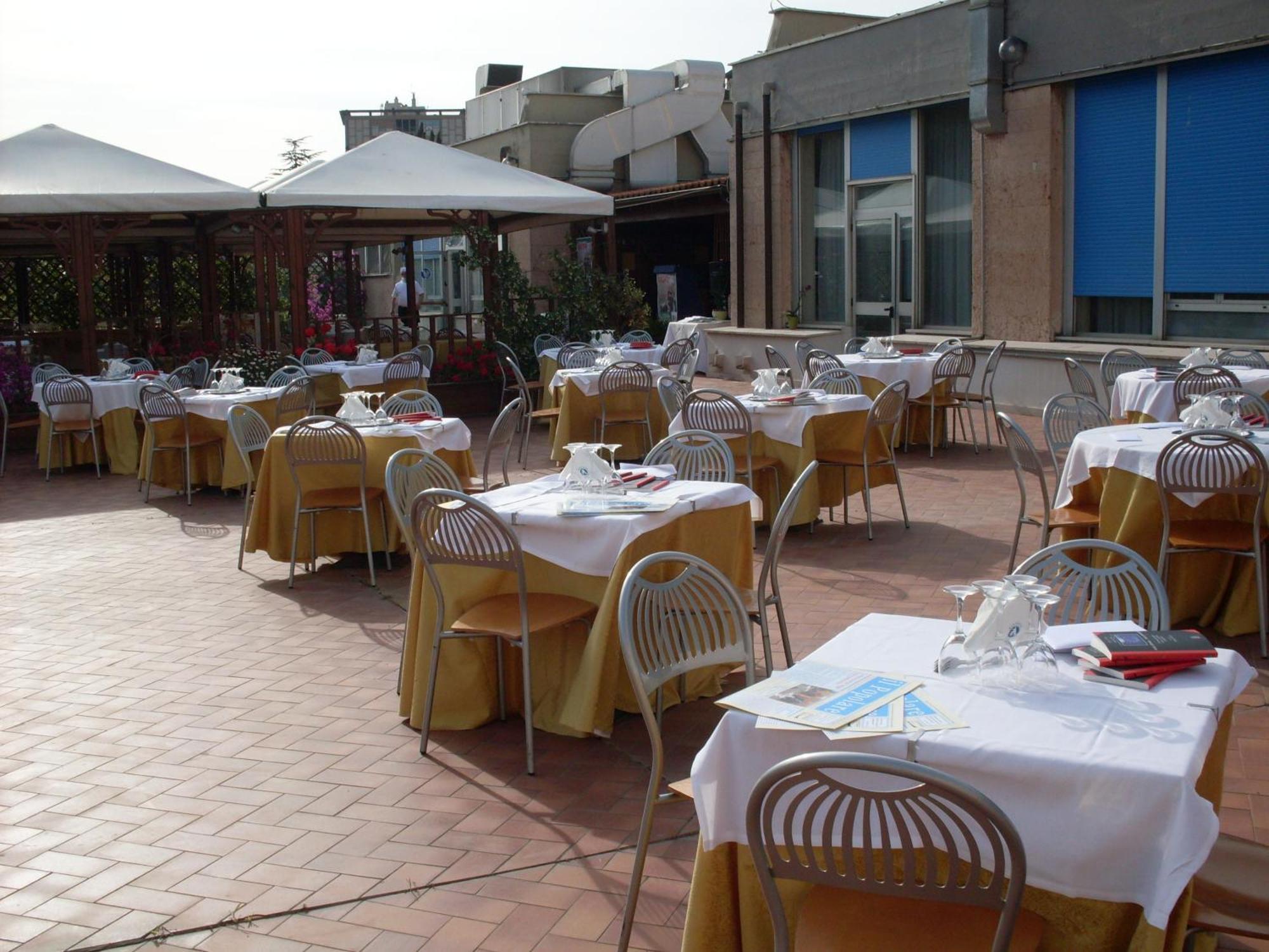 Hotel Villa Eur — Foto 1